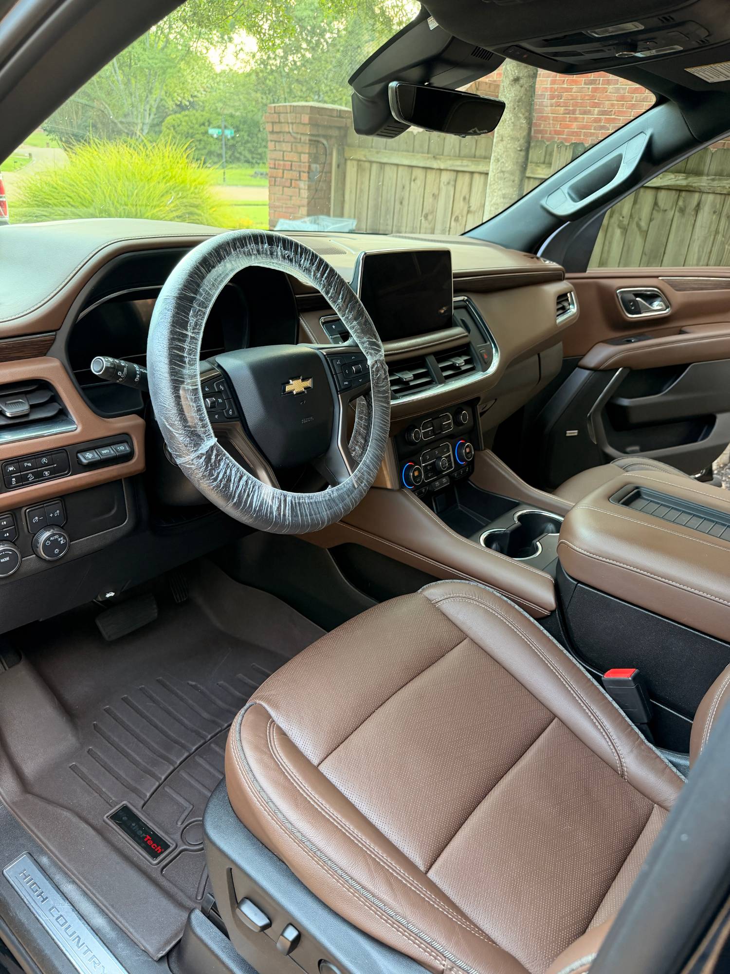 Detailed Chevrolet Suburban interior in Collierville, TN