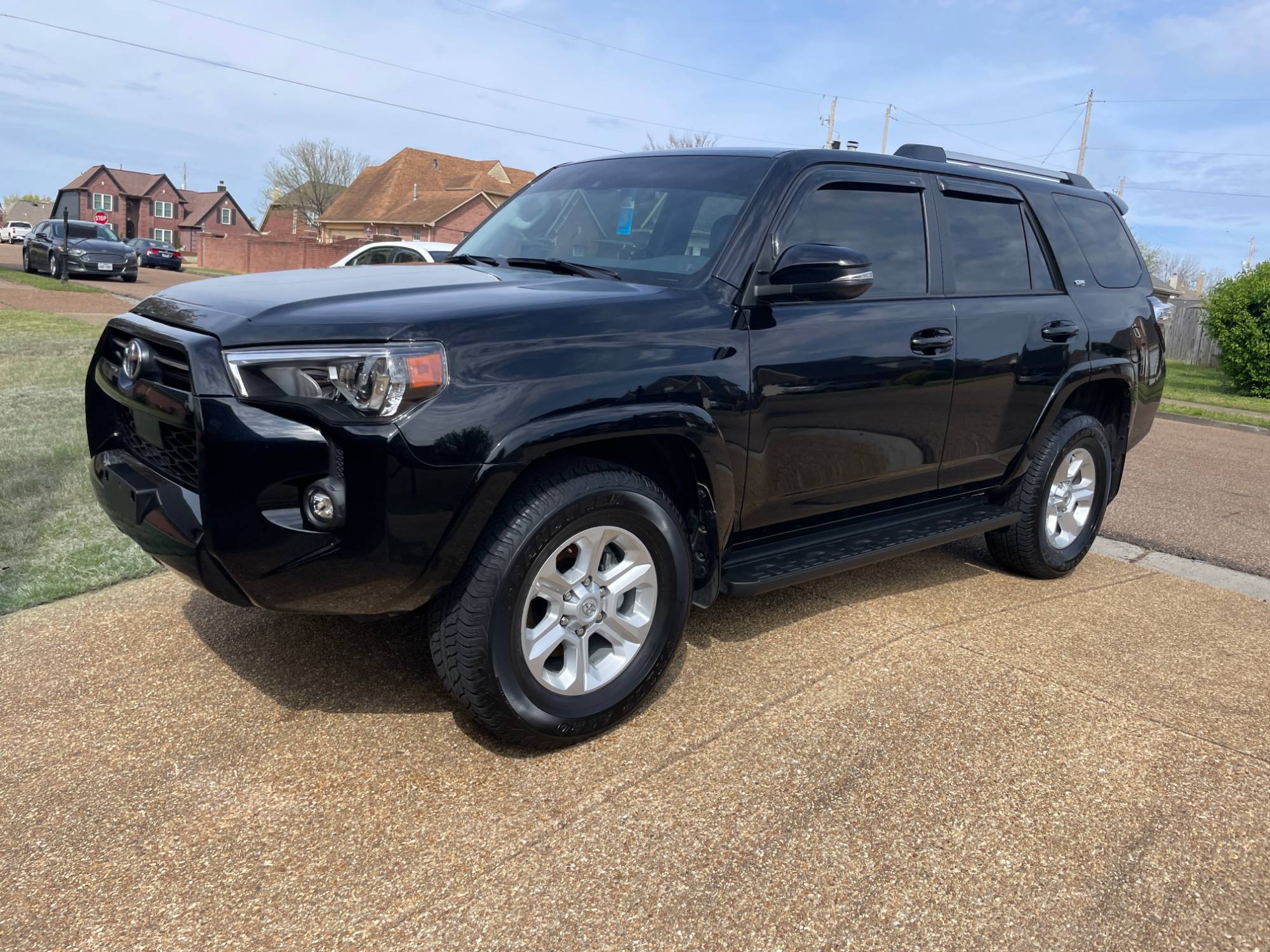 Detailed black Toyota 4Runner in Olive Branch, MS