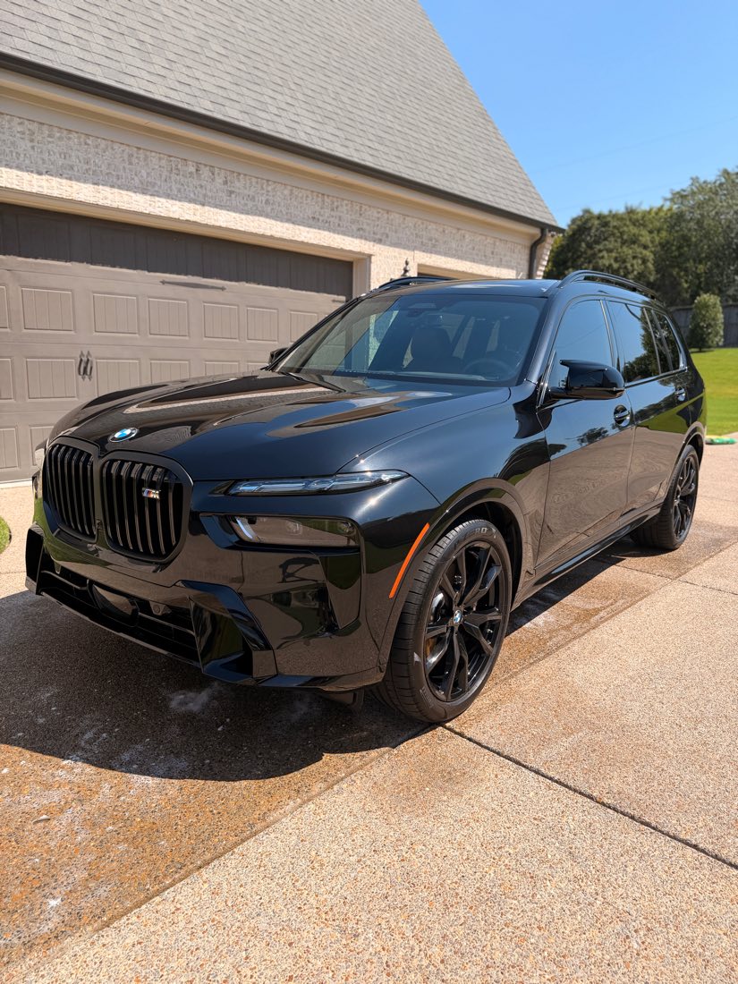 Detailed BMW X7