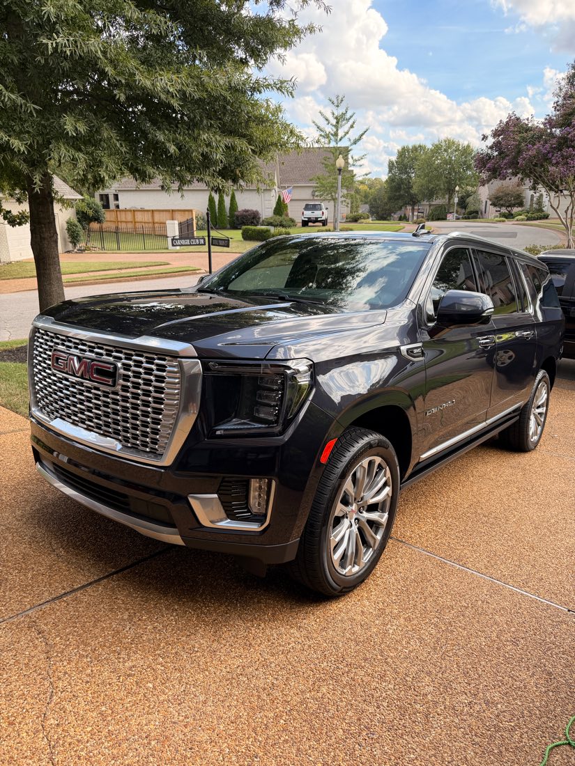 Detailed GMC Yukon Denali